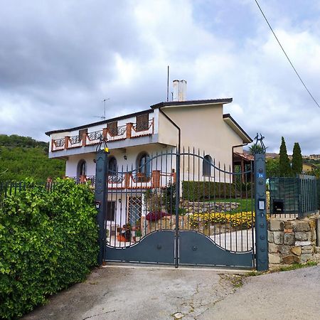 Ruggiero "Casa Vacanze" Vallo della Lucania Exterior photo