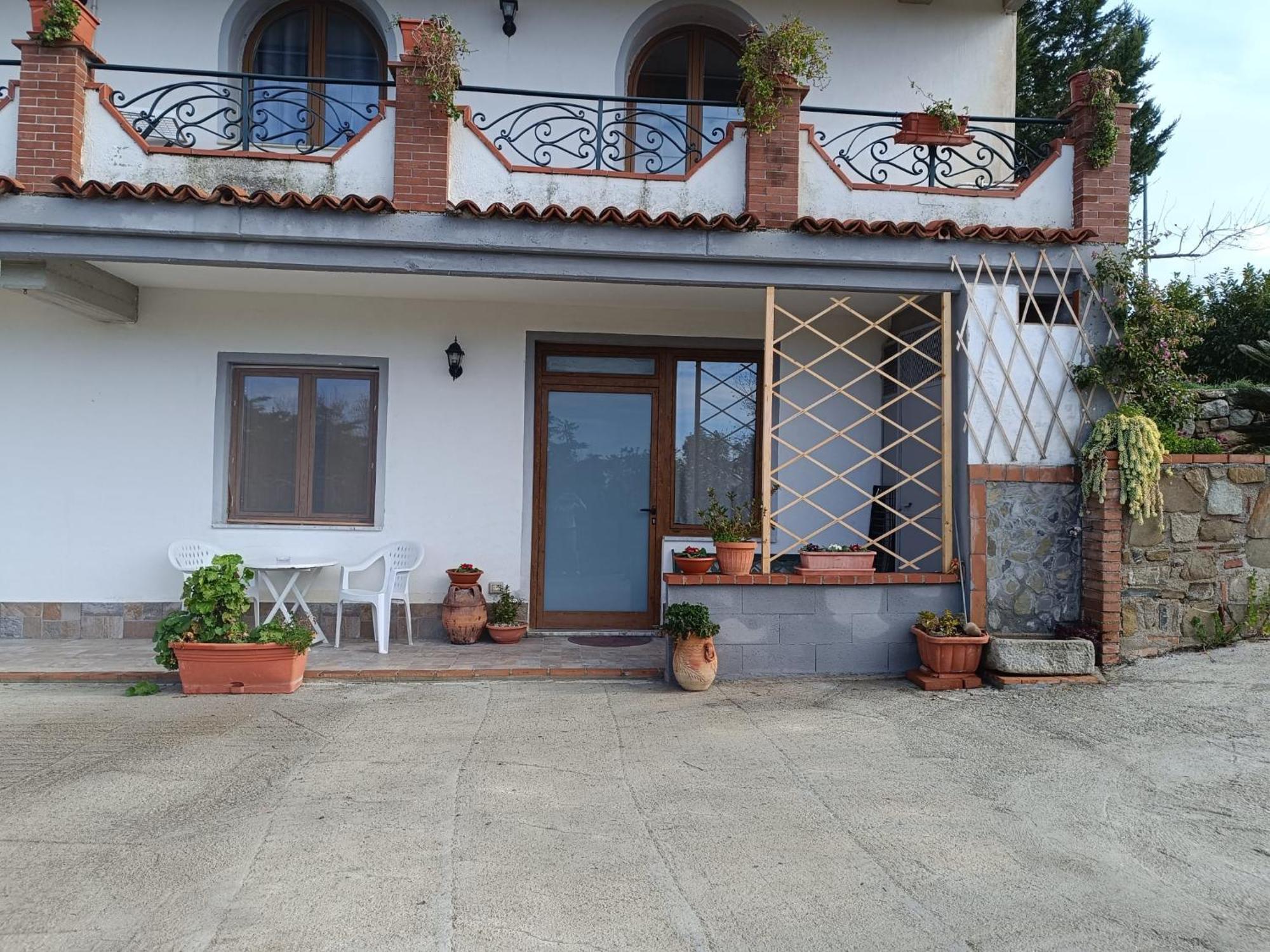 Ruggiero "Casa Vacanze" Vallo della Lucania Exterior photo